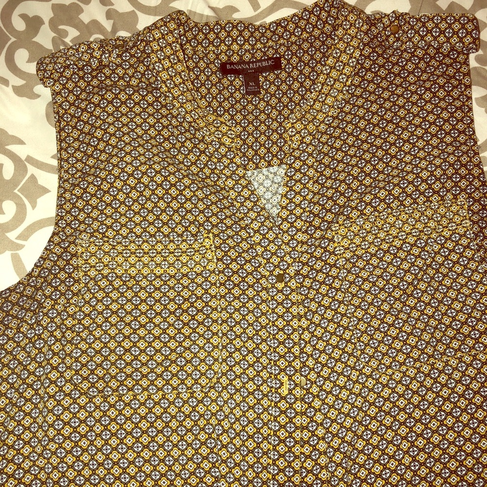 Banana Republic Sleeveless Top